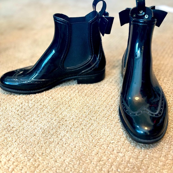Valentino RED Black Rain Boots with Large Bows sz 39 🖤 🌧️ ☔️ - Picture 2 of 12